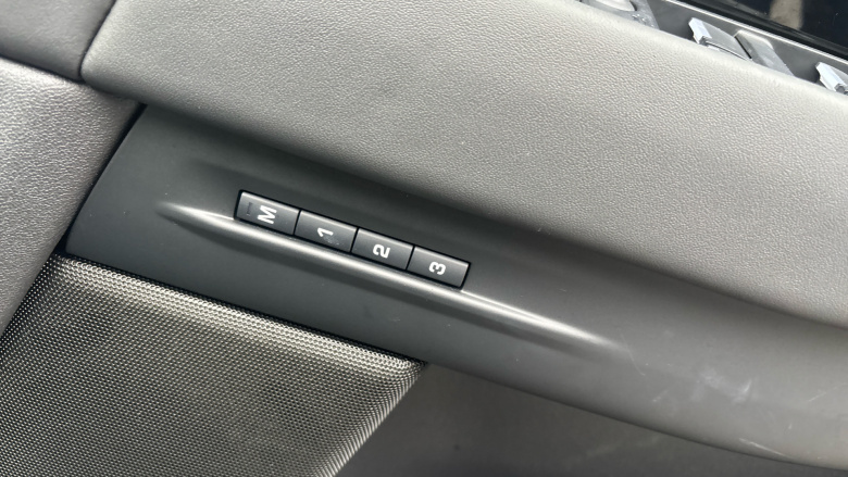 Land Rover Range Rover Evoque 2.0 D200 Dynamic HSE 5dr Auto Diesel Hatchback